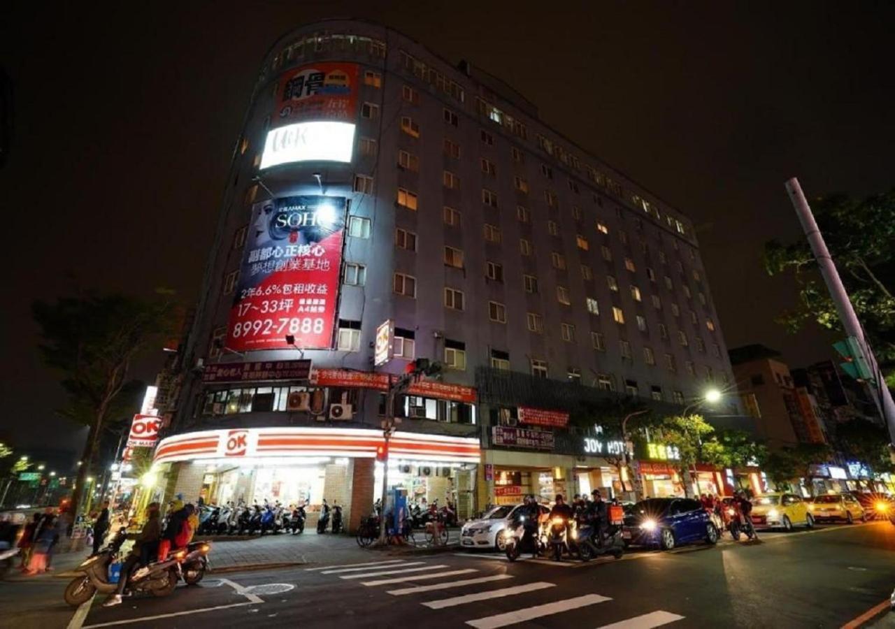 Walker Hotel - Sanchong Tajpej Buitenkant foto